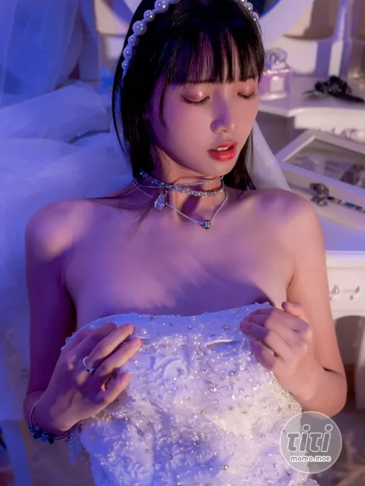 西瓜少女 无码流出NOV 14 花嫁定制[86P-828MB]