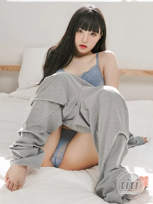 Jenny (정제니) – NO.04 ARTGRAVIA_VOL287