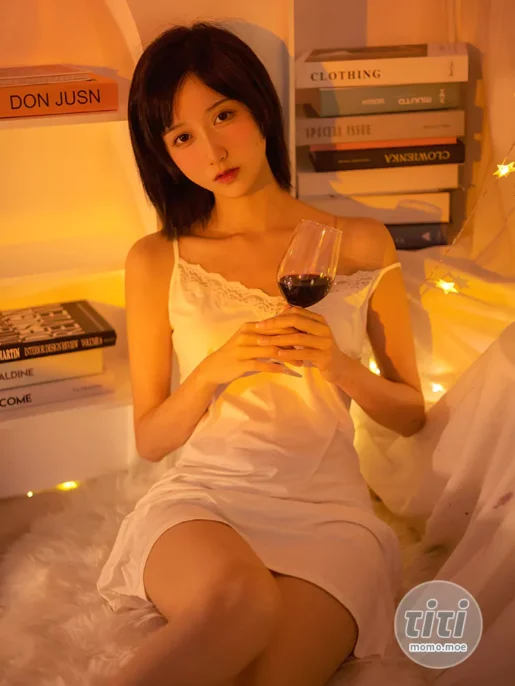 木绵绵OwO – NO.073 红酒好喝 [28P-207MB]