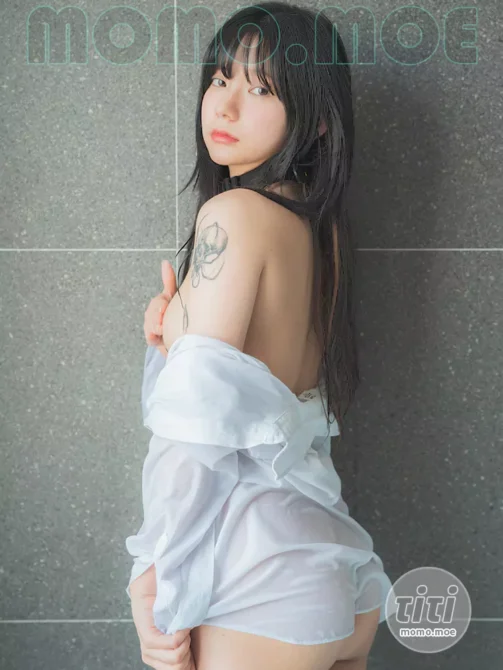 Pure Media Vol.101 – Hizzy (히지) [102P-742MB]