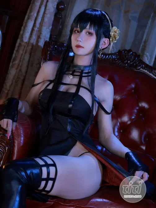 桜满三时 – NO.001 约尔礼服 [45P-416.92 MB]