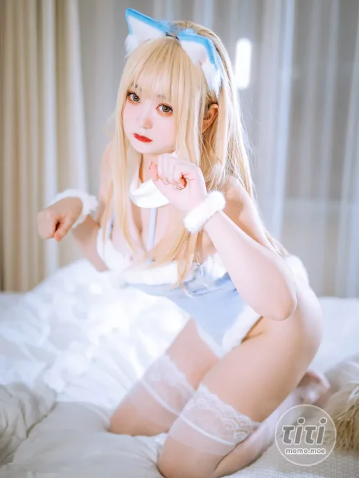 恩田直幸 – NO.34 蓝色连体猫猫 [31P-191MB]