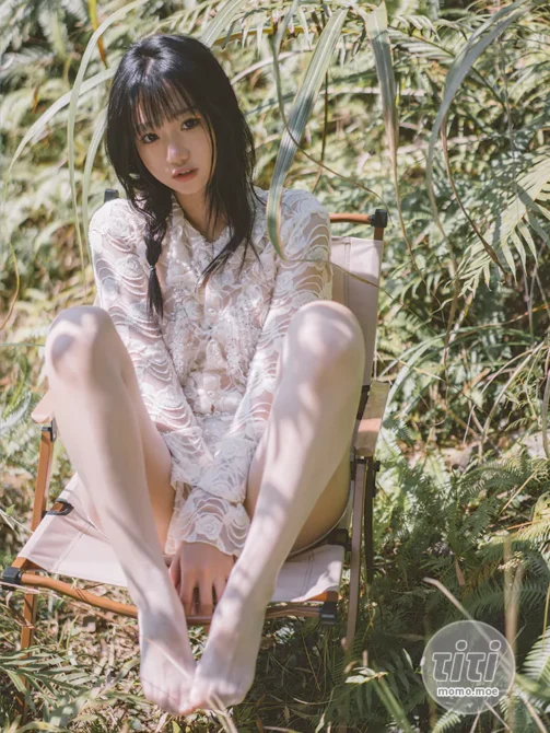 柒柒要乖哦 – NO.24 夏树繁花 [64P1V-651M]