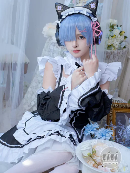 腥味猫罐 – 13套COS写真合集 持续更新