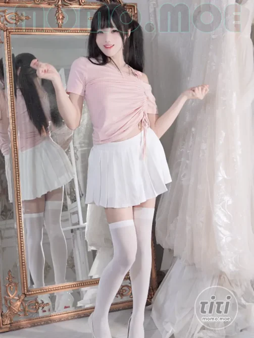 黏黏团子兔 – NO.068 (咬一口兔娘) 8月里程奖励 [4V-1.2GB]