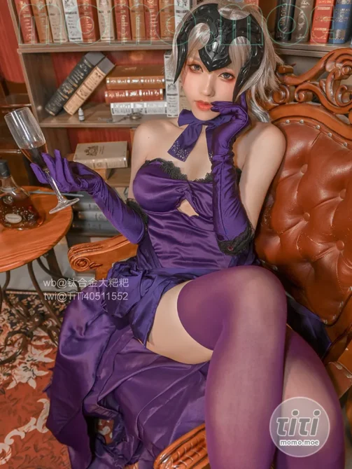 钛合金TiTi – NO.049 醉酒贞德 [17P-63M]