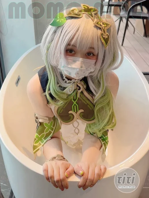 软萌兔兔酱 – NO.009 007-史莱姆·触手·草神 [69P+1V-477MB]