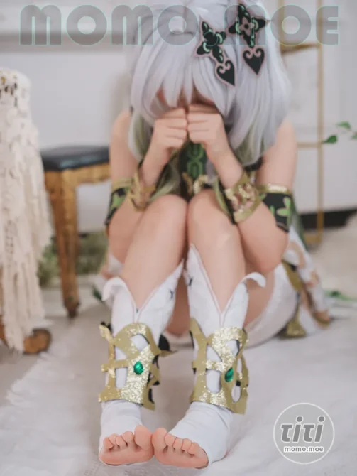 Seele麦麦 – NO.002 小草神物语 [35P+13V-340MB]