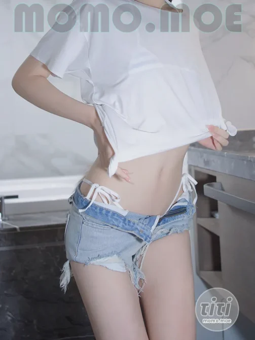 熏熏(禅院熏) – NO.038 比基尼小狐狸 [32P 219MB]