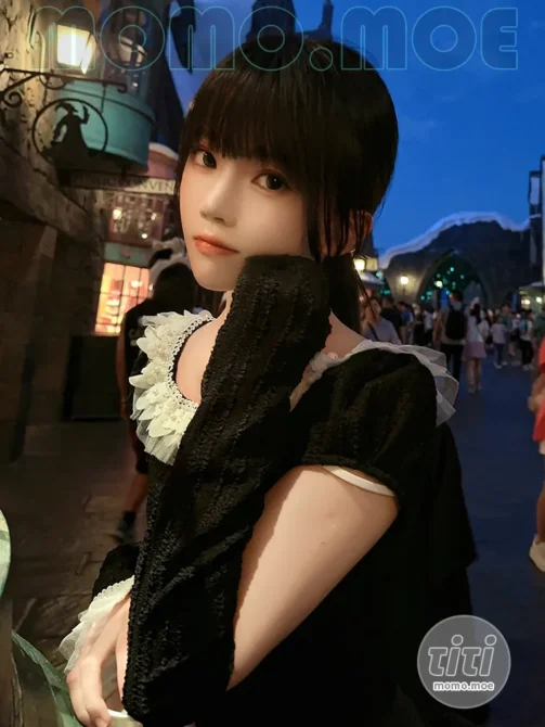 桜桃喵 – NO.167 灰丝 [14P-90MB]