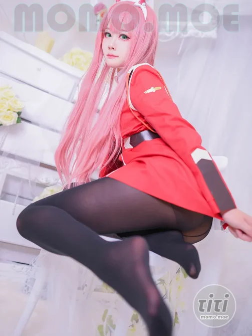 Arty亚缇(Arty Huang) – NO.078 Zero Two [20P-14M]