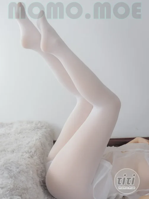 森萝财团 – 晴涩 14E4K [104P+1V-6.63GB]