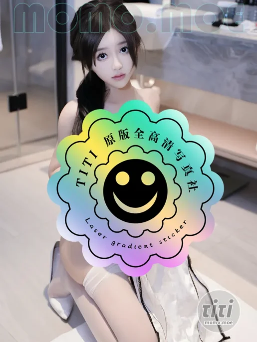 奶茶味的包子 – NO.001 旗袍白丝 [80P+1V-409MB]