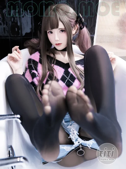 然理理 – NO.001 地雷系 [66P-1.10GB]