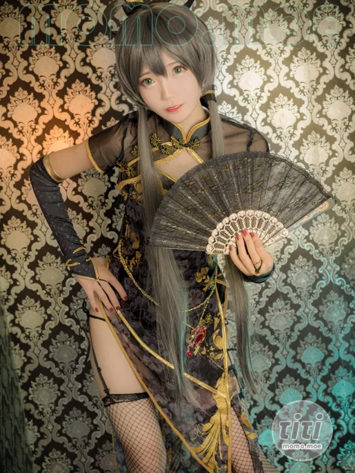 然理理 – NO.002 洛天依金丝雀 [27P-256MB]