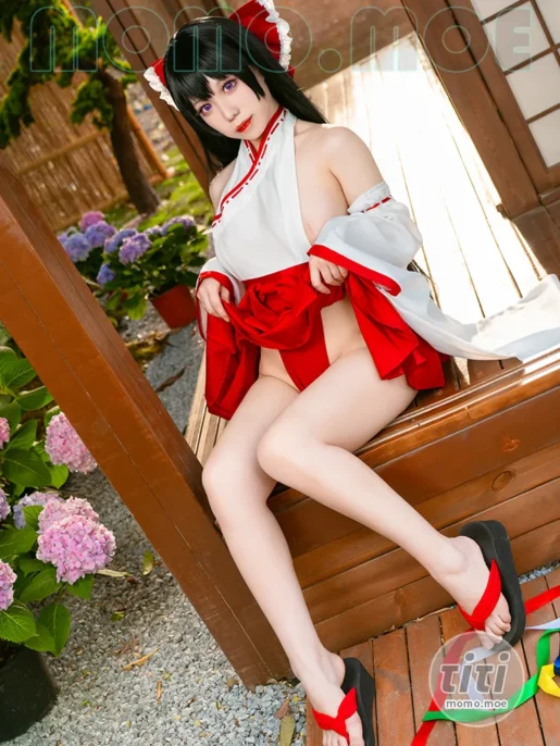 芦苇苇苇 – NO.003 巫女 [40P-253M]