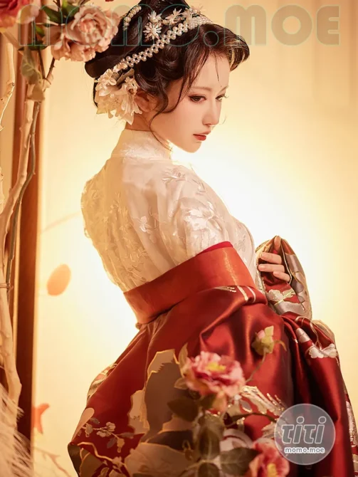 Shika小鹿鹿 – NO.111 大明富贵花 [11P-131M]