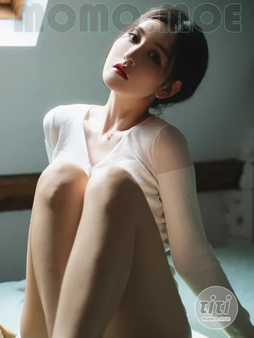 摄影师翎梵 – NO.003 沈梦瑶-天窗激凸 [30P-292MB]