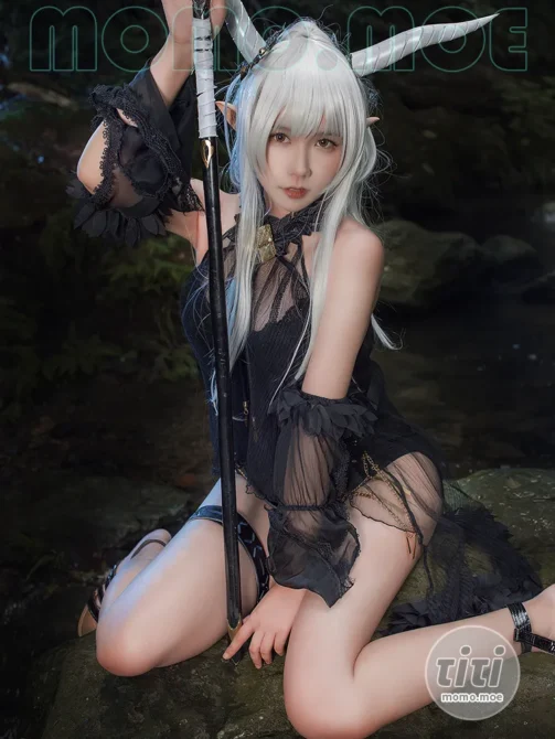 麻花麻花酱 – NO.100 明日方舟 闪灵泳装 [20P-255M]