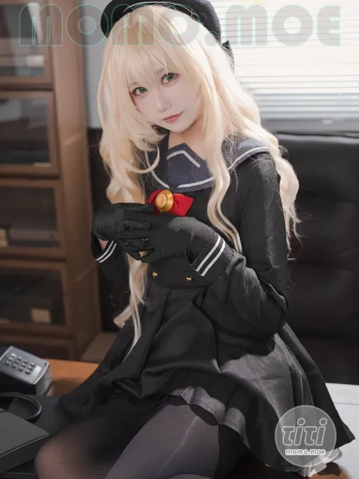 lunananya – NO.033 蔚蓝档案 笑面教授 [56P-172MB]