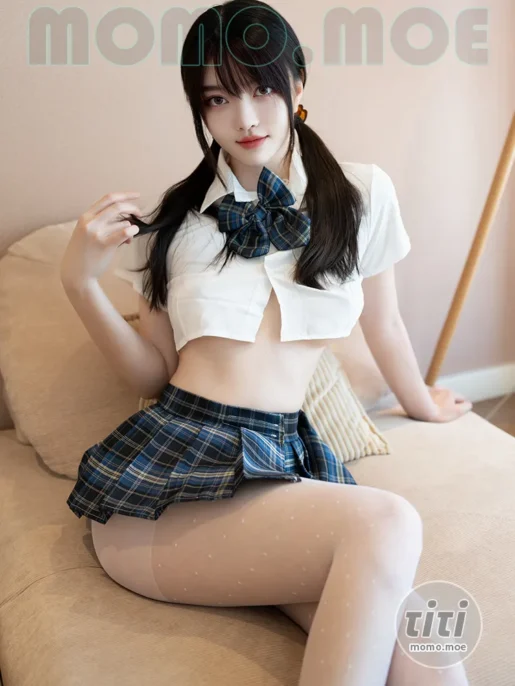 白露lulu – NO.001 JK无内白丝 [90P-1.53GB]