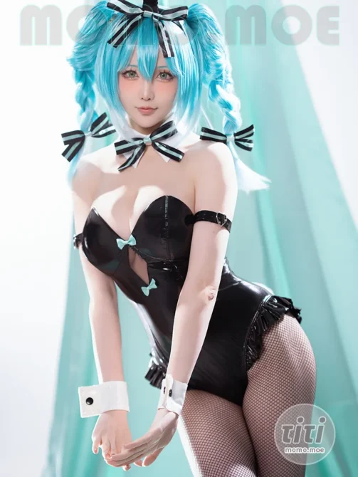 星之迟迟 – NO.247 25年05月计划C 初音未来 兔女郎 [44P-196MB]