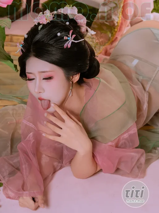 云溪溪 – NO.123 奶桃桃 采莲 [90P-0.99GB]